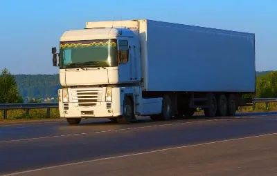 Adana ile Dernekpazarı Arası Öğrenci Eşyası Taşıma